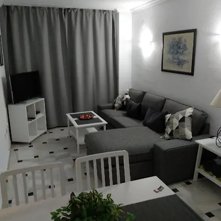 Urb. Lubina Sol Apartment *